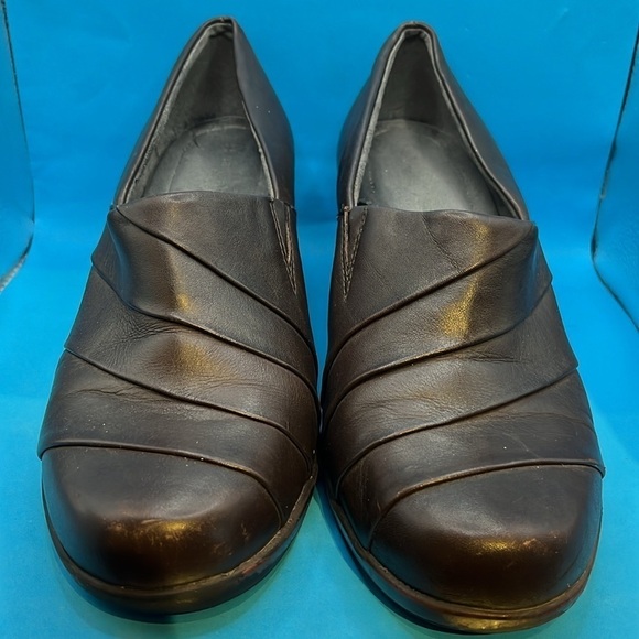 Naturalizer Women Electron Loafer, brown leather size 8.5 women’s - Picture 2 of 6